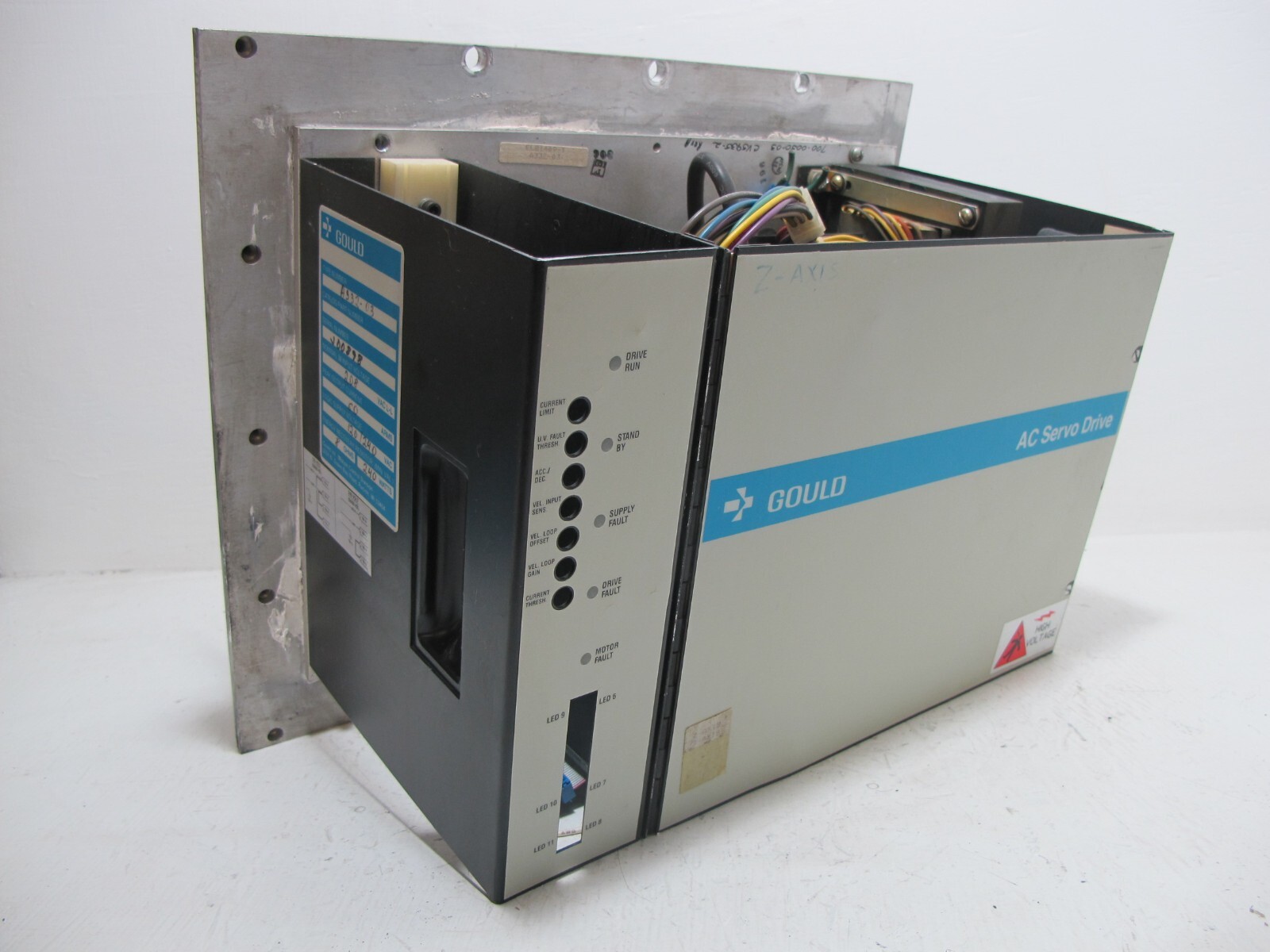 Gould A33203 AC Servo Drive A33203 AEG Modicon Schneider Elwood Gettys