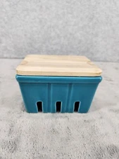 IQ Accessories Porcelain Food Storage With Wood Cover Teal 3x4x5