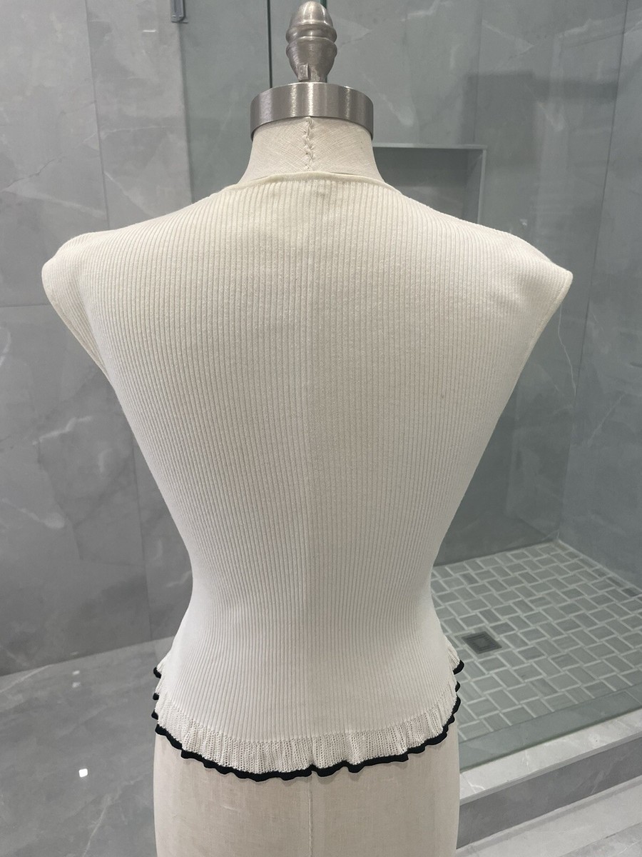 CHANEL WHITE SLEEVELESS TANK TOP WITH CAMELLIA FLOWER SIZE 40 | eBay