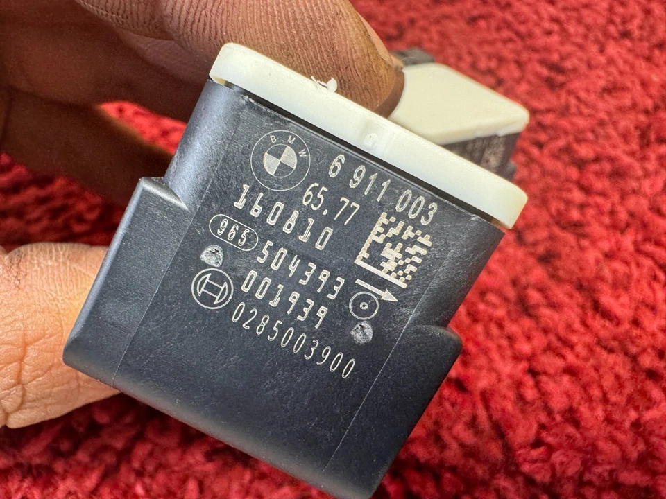 Sensor de impacto de choque acelerado lado izquierdo y derecho BMW E90 E82 E84 E70 OEM 95K Foto 2 de 4