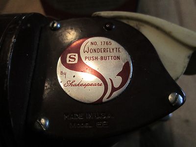 Vintage Shakespeare No.1765 Wonderflyte Fishing Reel Model EE