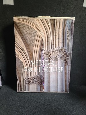 Medieval Architecture Paolo Piva 2012 Hardcover Folio Society Art Book