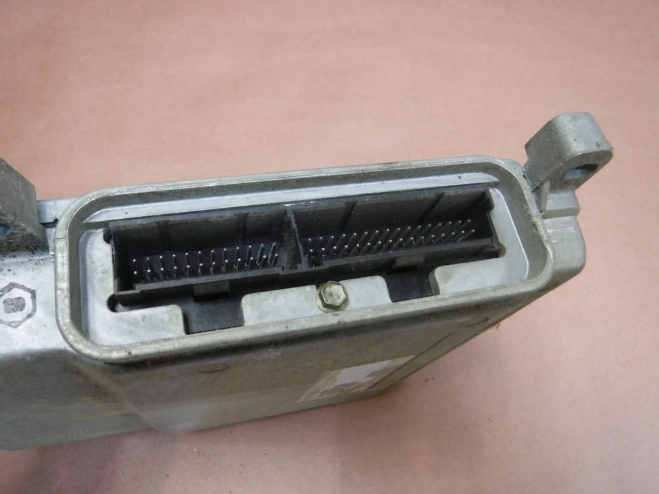 Módulo de control del motor Dodge Monaco Eagle Premier 88-90 3,0 V6 ECU S101157202 Foto 3 de 3