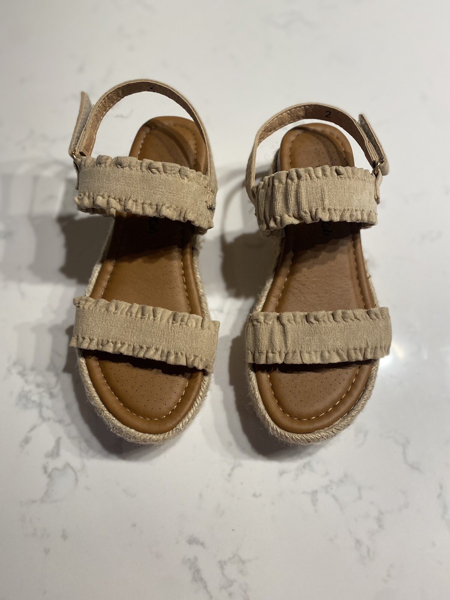 Pierre Dumas - Outwoods Kids – Bayoutique Pierre Dumas kids shoes display picture 1