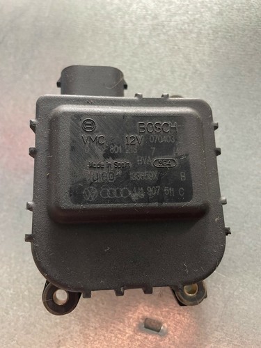 Audi VW Stellmotor Klima Heizung Lüftung Zentralklappe 1J1907511C