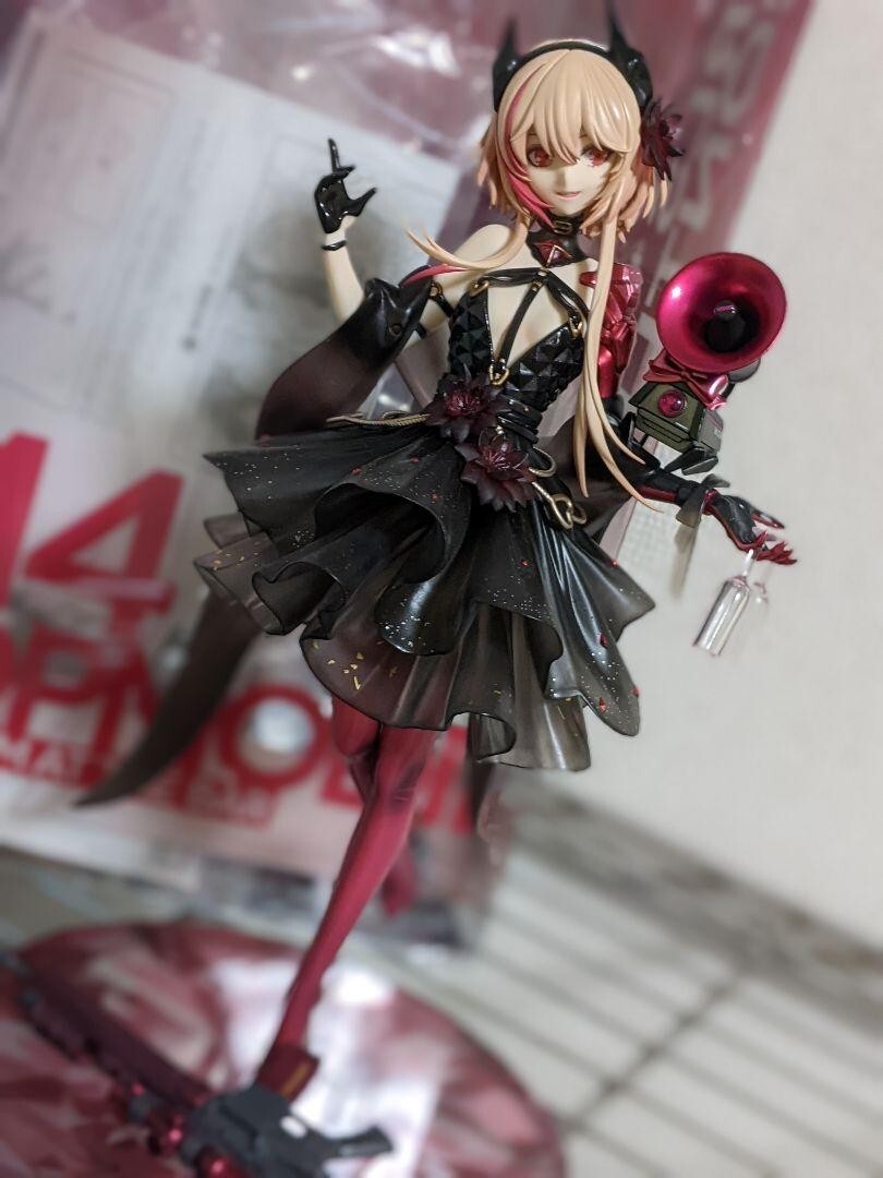 Girls' Frontline M4 Sopmod II Drinking Party Cleaner ver. 1/7