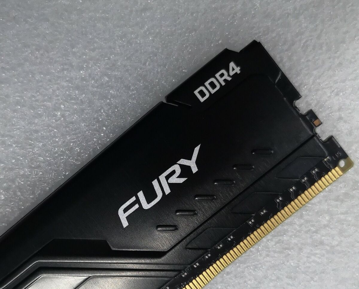 HP Kingston 8GB DDR4 3733 Desktop DIMM RAM 1Rx8 HP37D4U1S8ME HP Kingston 8GB DDR4 3733 Desktop DIMM RAM 1Rx8 HP37D4U1S8ME