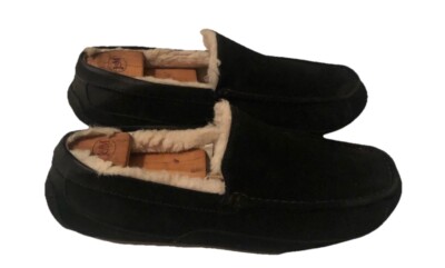UGG Ascot Black Suede Water Repellent Slippers Wool Lined Men\'s Size 11 UGG Mens Ascot Slippers | Black | 1101110W-BLK | Authentic  main image 2