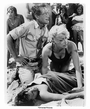 Roy Scheider Lorraine Gary huddle anxiously over their son Chris R- Old Photo
