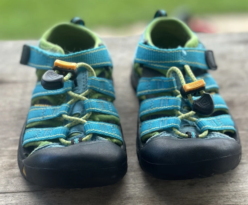 Keen Boy Sz 10 Sandal Water Proof Drawstring, Self Latch, Blue, Newport - Image 4 of 4