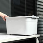 Foto 6 di 10