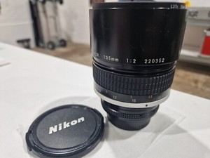 Nikon Nikkor 135mm F2 Vintage lens