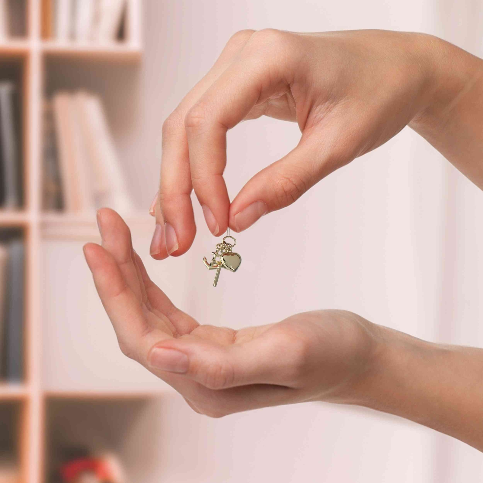 Glaube Liebe Hoffnung 585 14 Karat Gelbgold 14mm Kleine Kettenanhänger 9097