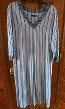 Simply Vera Vera Wang Women’s S Black/White 3 Pc  V-Neck Midi Rayon Night Gown
