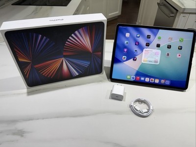 Apple iPad Pro 12.9'' 128GB with Wi-Fi (5th Generation) - Space Gray