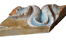 Fragment polychrome de frise en bois XVIIIe