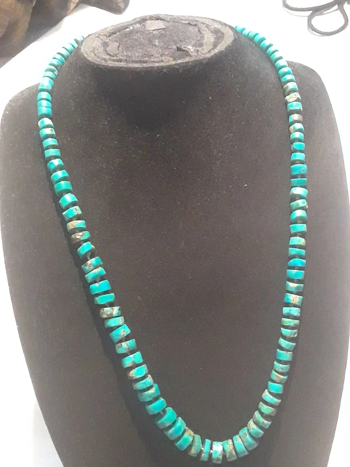 Stunning Natural Turquoise Beaded Necklace with 14K White Gold Clasp