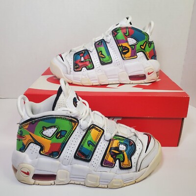 キッズスニーカー Nike Air More Uptempo Peace Love Swoosh DM8155-100 Nike Air More Uptempo Peace Love Swoosh White Multi DM8155