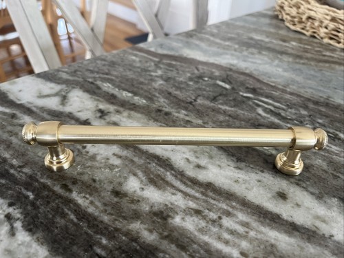 GlideRite 6-1/4" Modern Steel Euro Cabinet Pull Champagne Gold - 4361-128-CHPG-1
