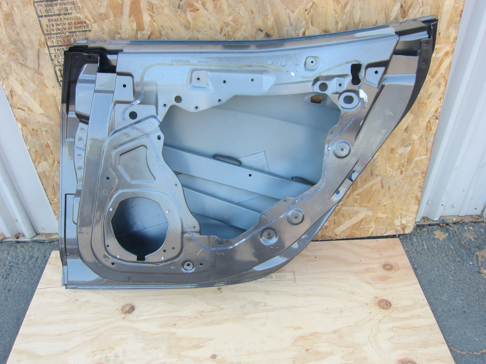 Maserati Ghibli 2014 - RH Rear Door Shell (Grey) - Part # 673008061