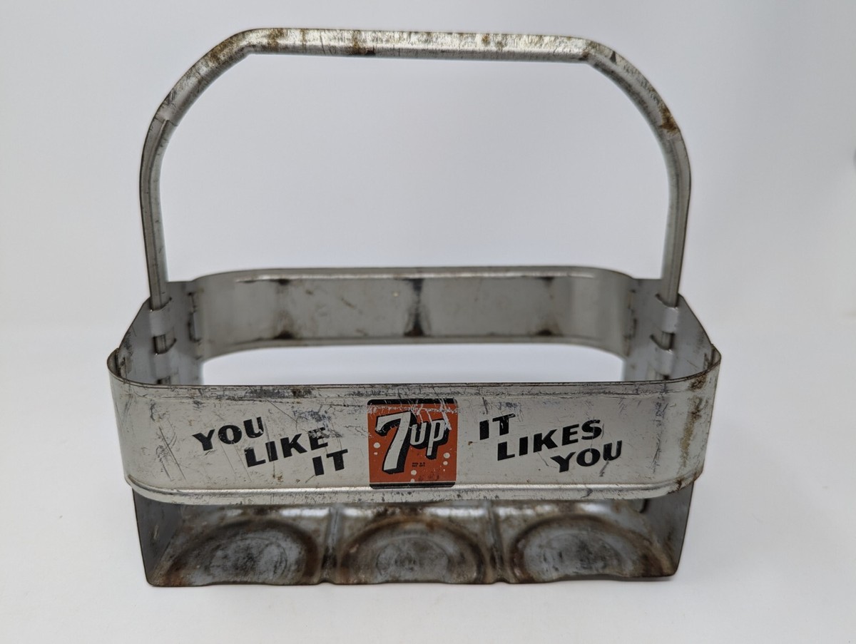【7up セブンアップ】瓶ボトルキャリーケース　ヴィンテージ品 7 Up Soda Aluminum 6 Pack Metal Carrier Vintage 7up Pop Bottle