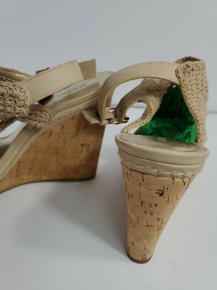 Одри Брук бежевый вязаный 4,5 «пятки пробки на танкетке с ремешками с открытым носком туфли 8,5 М - Изображение 3 из 4