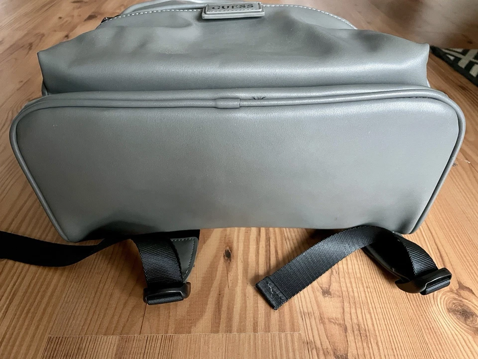 Guess Rucksack Grau Unisex Groß - Bild 4 von 4