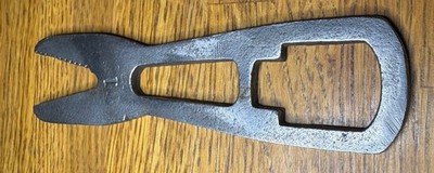 Vintage AMERICAN SAW CO., Trenton NJ  No. 1 Registered Alligator Wrench Pat'D