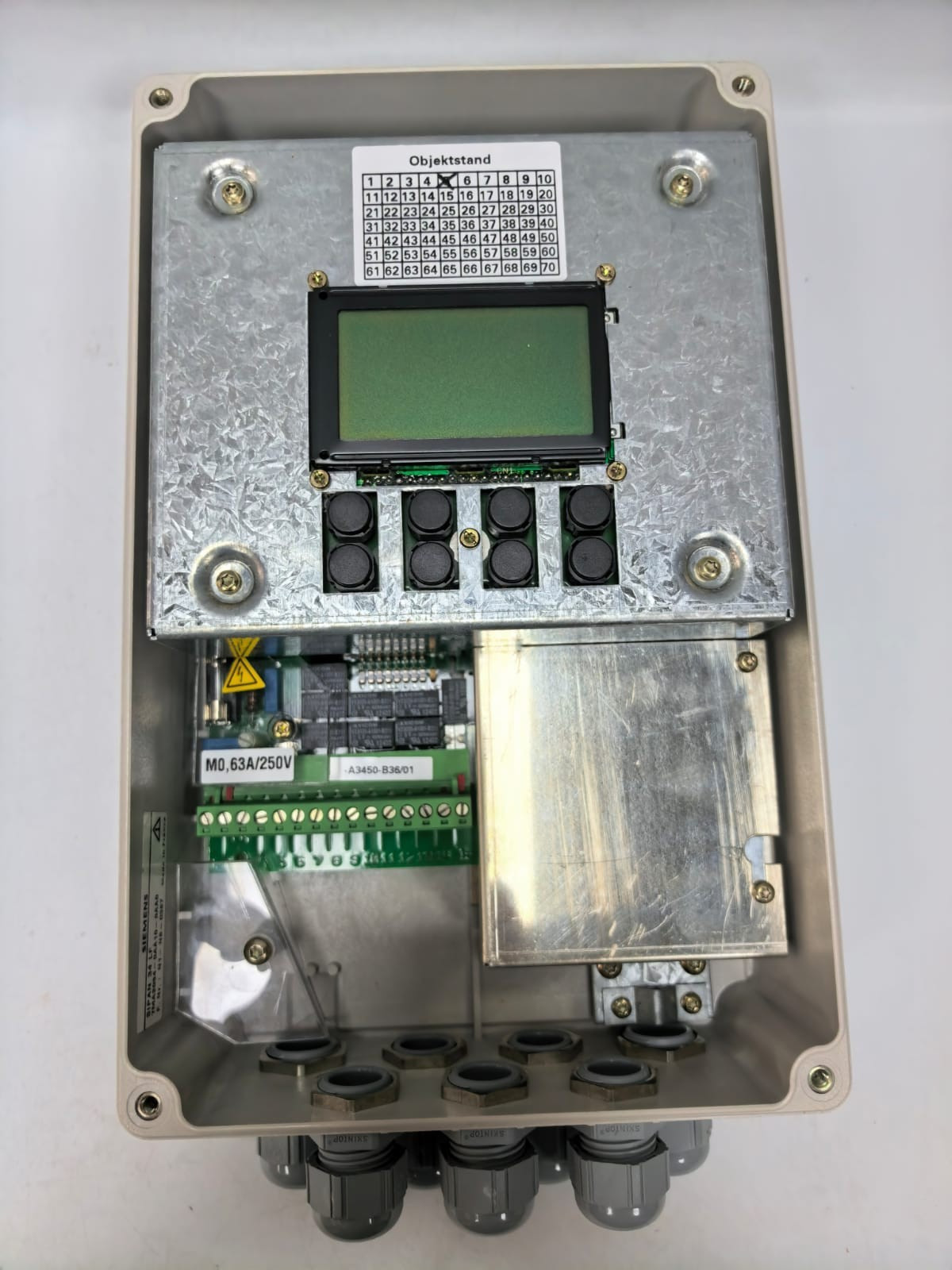 Siemens 7MA2034-0AA10-0AA0 SIEMENS SIPAN 34 LF LIQUID ANALYZER 7MA2034-0AA10-0AA0 3