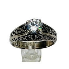 Vintage Ring Ornate Solitaire Sparkling CZ Brilliant Gemstone Engagement US sz 8