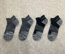 4Pairs Men's Bombas Hex Tec Running Ankle Socks Size Large Grey Black New