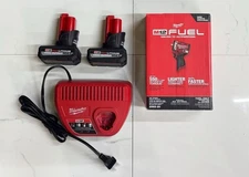 Brand New Milwaukee Tool 2562-20 M12 Fuel Stubby 3/8" Impact Wrench Kit (2)5.0