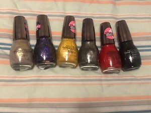 Sinful Color Nail Polish. 6 Piece Set