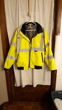 M Safe High Visibility Mens 2X Jacket Made For The Cold.