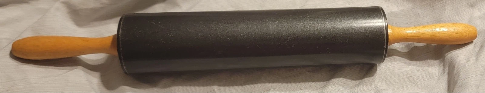 Vintage French Country Kitchen Heavy Black & Wood Rolling Pin
Opens in a new window or tab