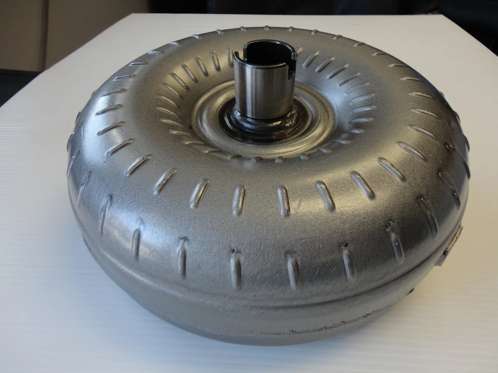 200R4, 7004R 2300-2500 STALL SPEED H.D. 27 SPLINE TORQUE CONVERTER