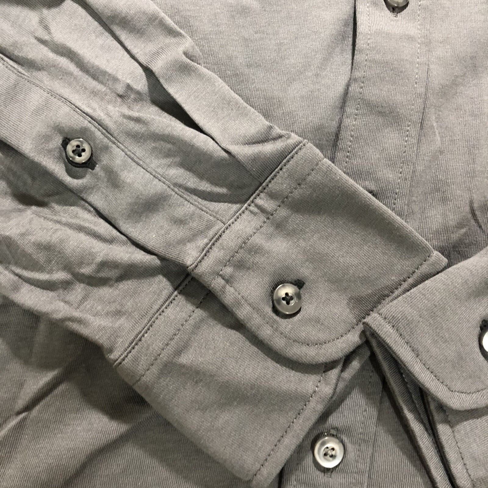 UNTUCKit Men's XL Luxe Tee Hybrid Shirt 