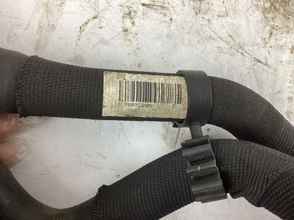 BMW 320i F30 xDrive 2012-2015 2,0 L juego de manguera de refrigerante de radiador 7609532 OEM Foto 3 de 4