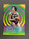 2022-23 Panini Recon Gail Goodrich Glorified Signatures Auto 04/25 #GS-GGR IK33
