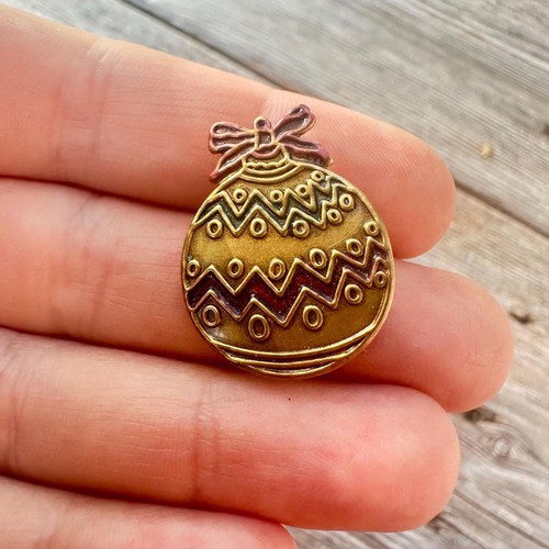 Vintage Christmas Jewelry Ornament Pin Christmas ornament brooch