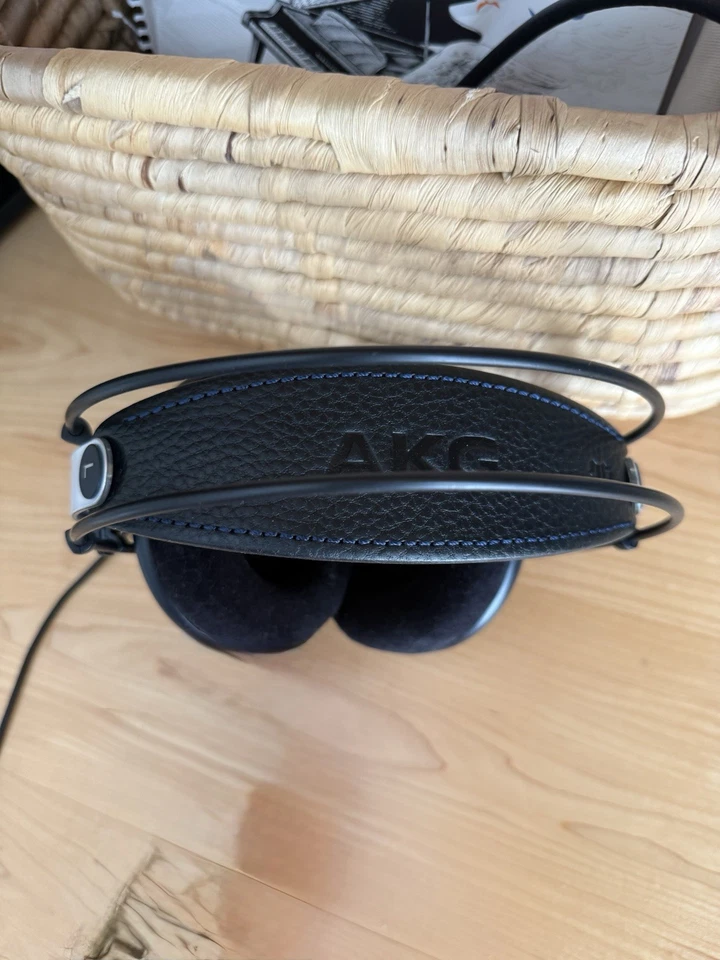 AKG K702 Reference Studio Auriculares Sobre la Oreja Espalda Abierta Foto 4 de 4