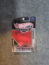 Hot Wheels 71 Dodge Demon Mopar Garage Series 2010 Purple 164 B43