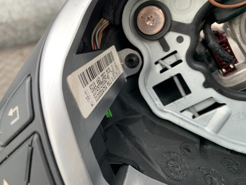 ✔MERCEDES W218 CLS350 CLS550 LEATHER STEERING WHEEL SHIFT PADDLE & SWITCHES OEM - Picture 7 of 7