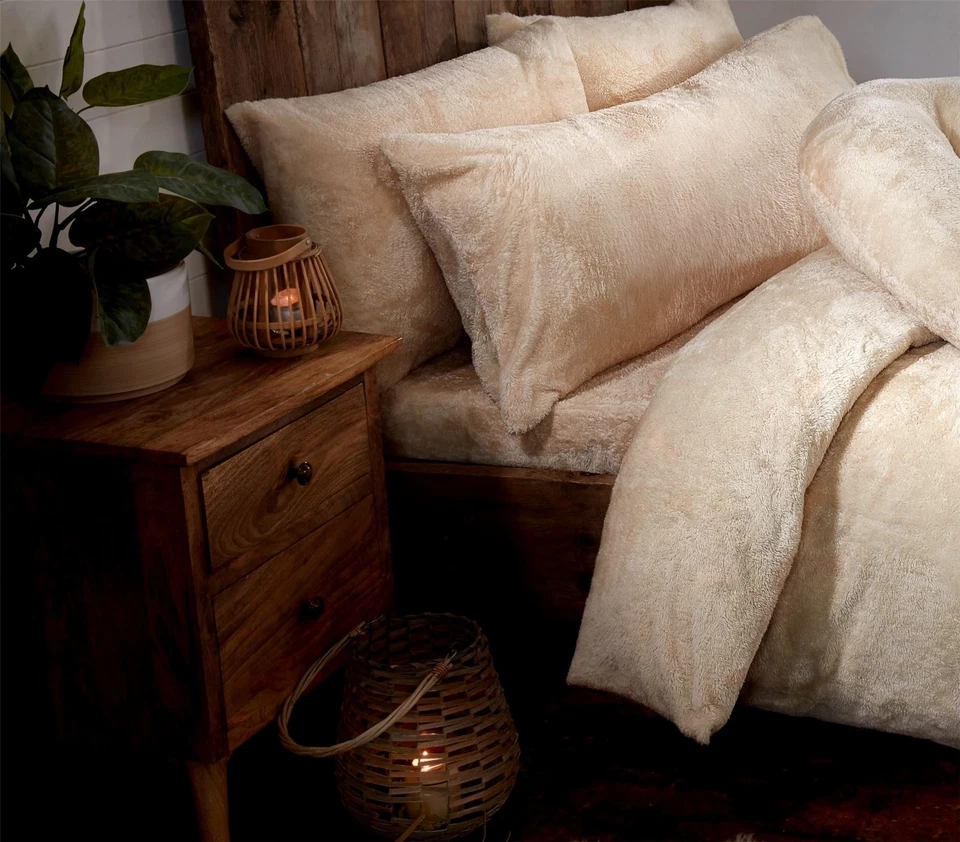 LITTENS Cream Teddy Fleece Fur Cosy Warm Fitted Bed Sheet, Thermal Bedding 30cm Deep