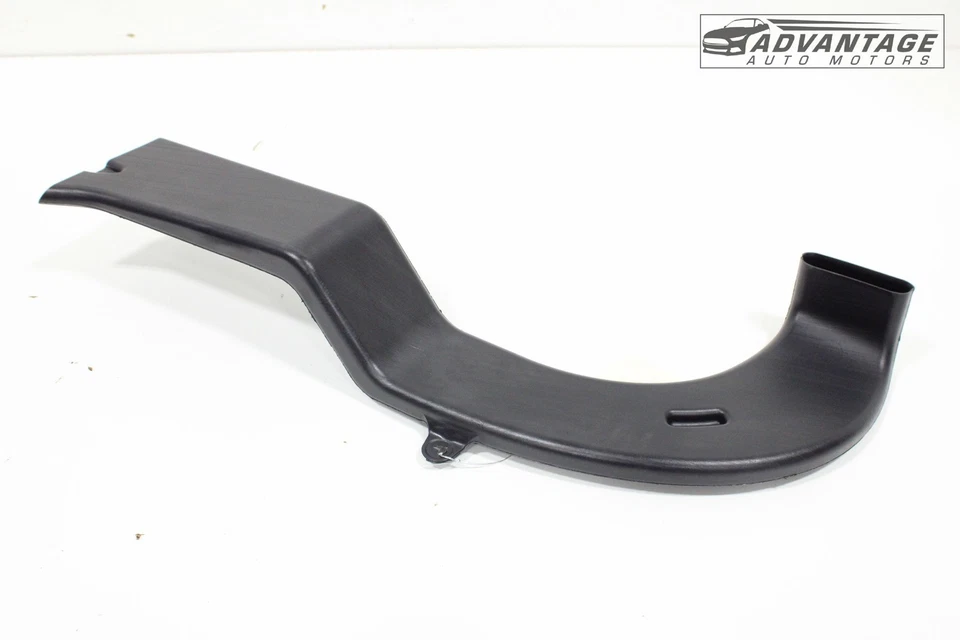 Chevrolet Blazer 19-25 calefacción climatización trasera debajo del asiento piso salida de aire conducto OEM Foto 2 de 4