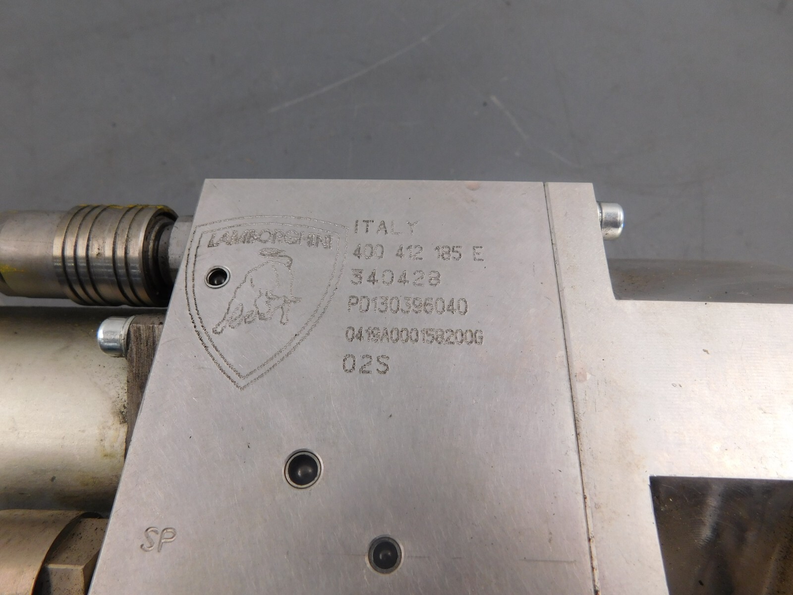 2013 Lamborghini Gallardo LP570-4 SL Front Lift System Pump #3617 X8