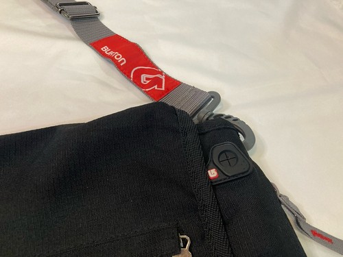 BURTON Logo Messenger Bag Laptop Shoulder Strap Student Courier Black - Picture 2 of 9
