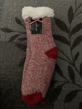 Ladies CUDDL DUDS Red/Off White Lounge Slipper Socks Size 4-10