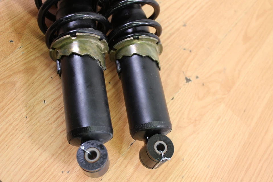 2015 POLARIS SPORTSMAN 325 ETX EFI Rear Shocks - Image 4 of 4
