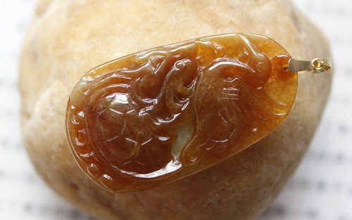 Certified Natural Type A Untreated Icy Yellow Red Jadeite JADE Animals Pendant - Picture 9 of 12